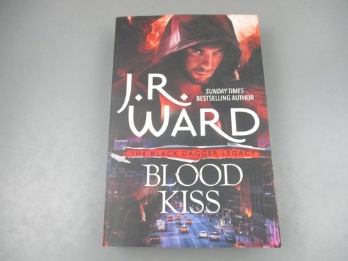 J R Ward Novels Paperbacks & Hardcover Large Selection Combined Shipping - Picture 18 of 76