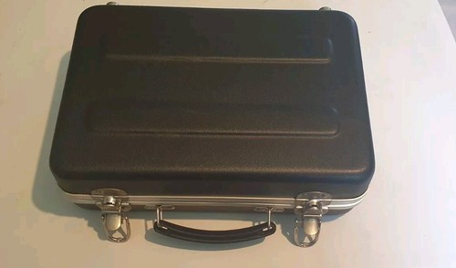 Clarinet- Lightly Used - Picture 7 of 8