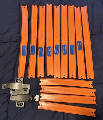 Hot Wheels Track And Connector Bundle Lot Of Assorted Size & 22 pieces !
