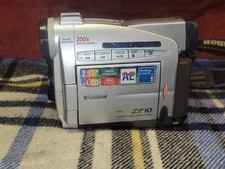 Canon ZR10 Digital MiniDV Camcorder with Zoom Lens Not Tested