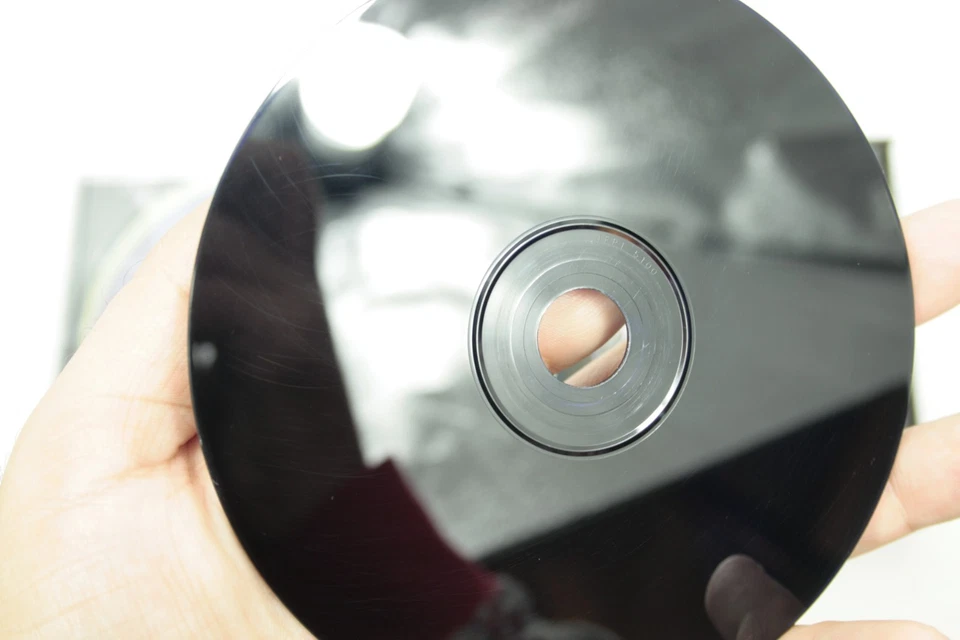 Metal Gear Solid PS1 CIB Etiqueta Negra Sony PlayStation 1 1998 Tarjeta Reg Completa C Foto 4 de 4