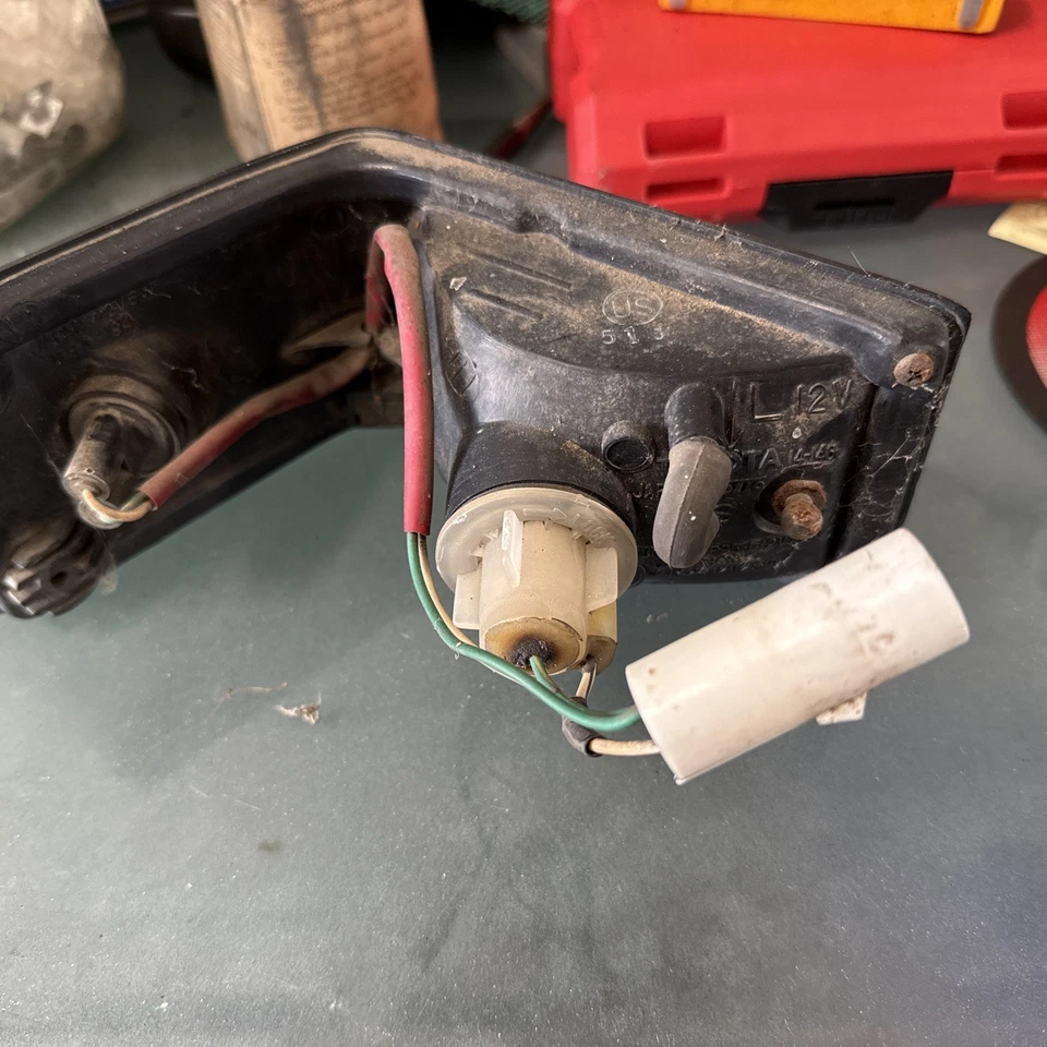 1984 1985 Toyota Celica Supra Driver Side Turn Signal Light Housing - Image 4 of 4