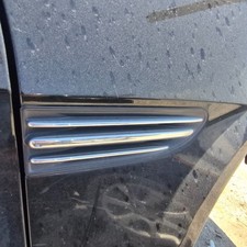Hyundai Tiburon Fender Trim Passenger Side 2007-2008 Hyundai Tiburon Fender Trim Passenger Side 2007-2008