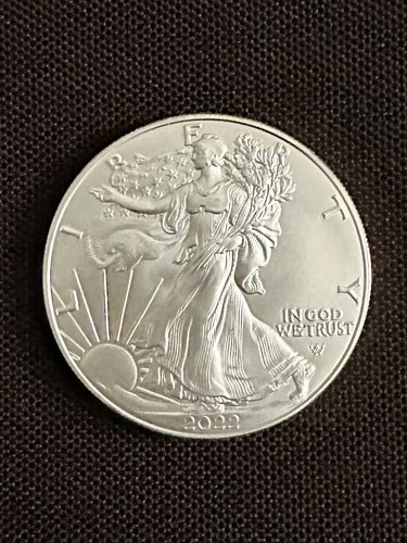 2022 W American Silver Eagle Dollar   1 Troy ounce .999 Fine Silver Coin  L@@K
