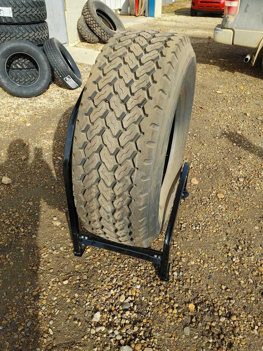 Buy RAYAX Sei Truck Spare Tire Carrier Rack For Tractor-Trailers - Foto 5
