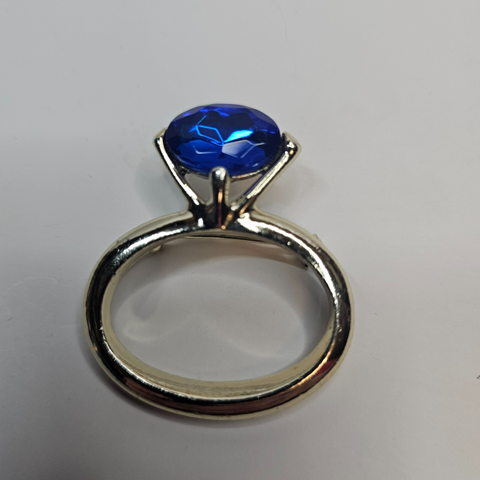Silver Tone ring Shape Large Blue Rhinestone Broo… - image 1