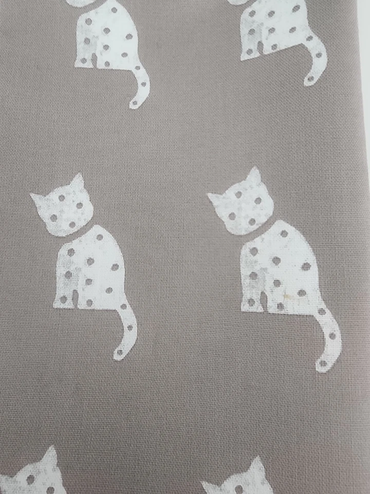 Fabric, Quilting, 100% Cotton, Cats, Old Made by J. Wecker Frisch - Image 4 of 4