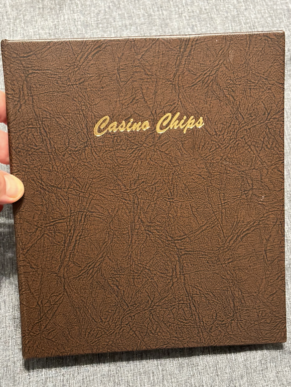 ((NICE)) DANSCO CASINO CHIP COIN BOOK 5 PAGE ALBUM 70O7 45 CHIP SLOTS