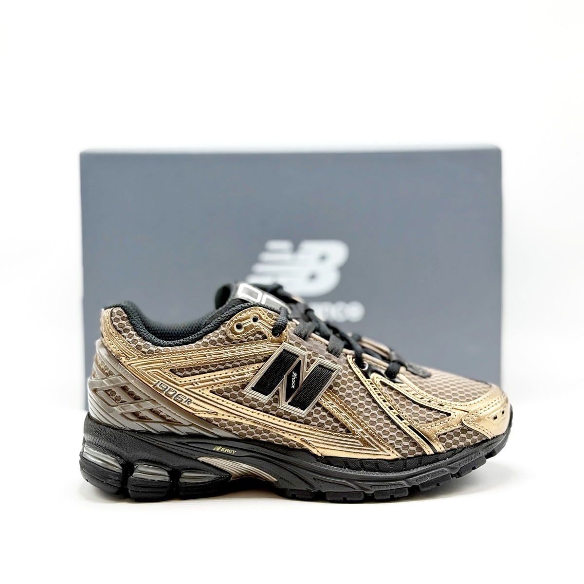 NEW* UNISEX New Balance 1906R Classics Running Shoe BRONZE