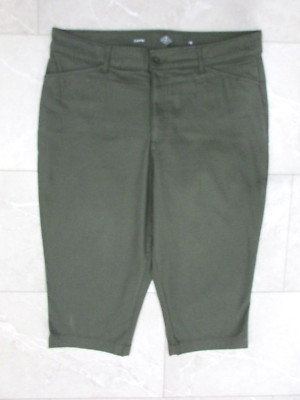 St Johns Bay Womens Capri Pants Size 16 Olive Green High Rise Slimming NWOT