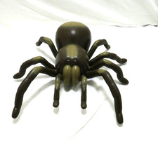 Giant Tarantula Spider With Light Up Red Eyes 2016 MerchSource 9" Halloween Deco
