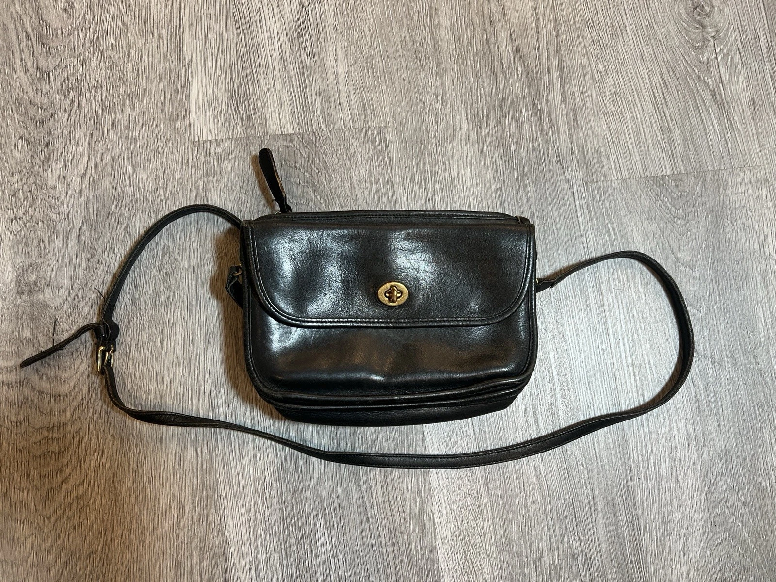 RARA borsa Coach vintage Mystery in pelle nera made in USA autentica
