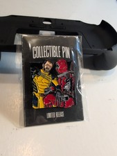 ZOBIE POP CULTURE ARTIST EDITION ENAMEL PIN DEADPOOL VS WOLVERINE LE /150