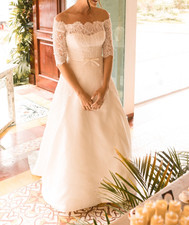 Carolina Herrera NY Carmen wedding gown. Zawadzky garland. Sz 10. Fits like 8