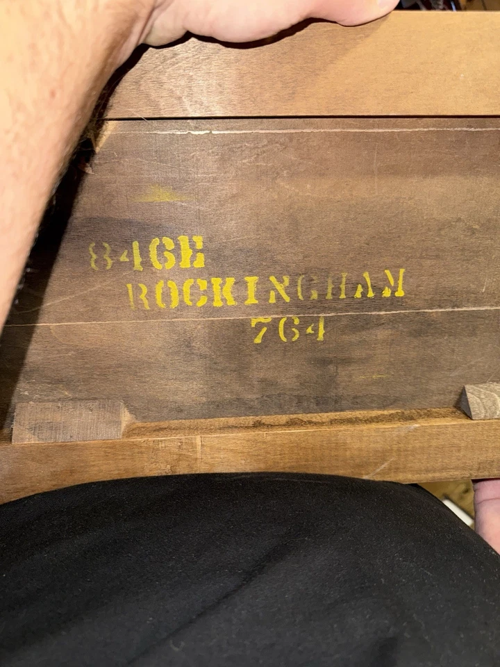 Винтажный обеденный набор Temple-Stuart Rockingham из клена - 6 стульев + 2 листа - Изображение 4 из 4