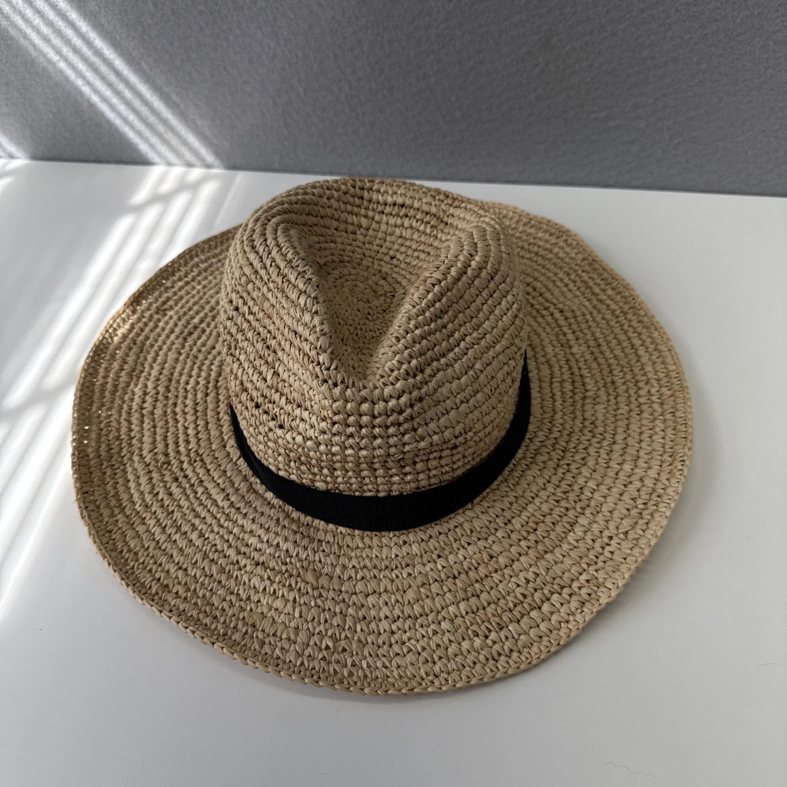 J. Crew Women's Packable Raffia Straw Hat Size M/L Blond Color W/ Black Trim