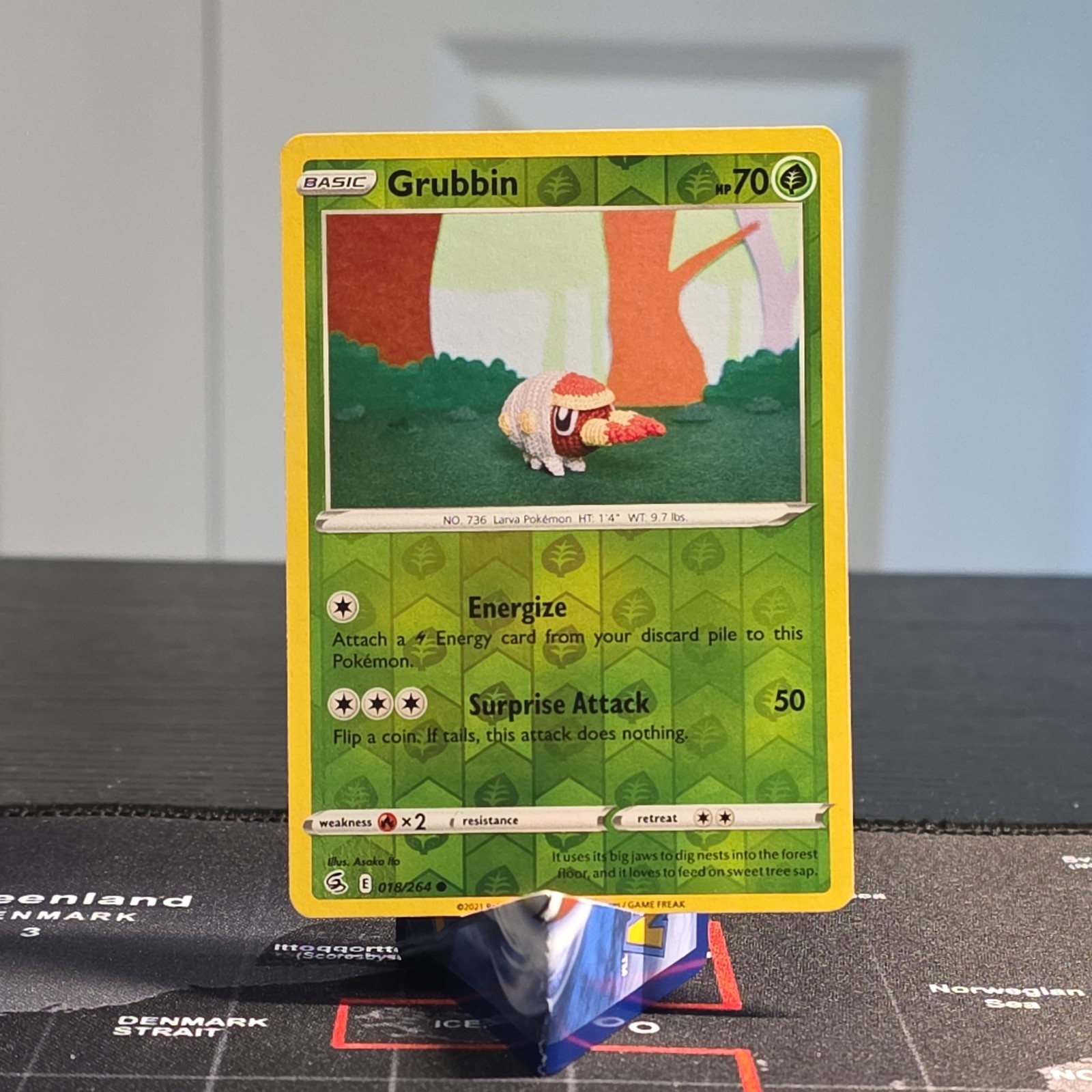 Grubbin 018/264 Pokémon Swsh08: Fusion Strike Reverse Holo NM