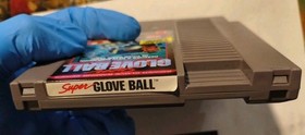 Nintendo NES SUPER GLOVE BALL ORIGINAL AUTHENTIC Good Condition.