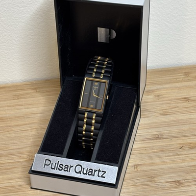 #ad NOS Neo Vintage Pulsar Tank Watch 23mm Black Gold Tone V250 5310 7.25” New Bat $224.99