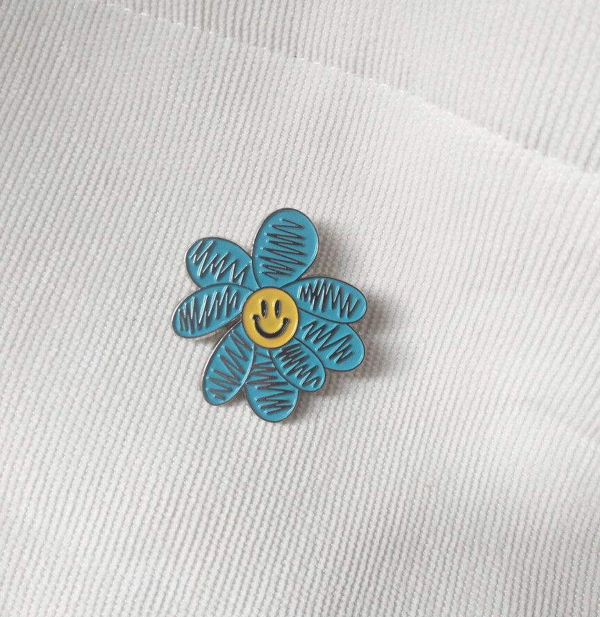 KPOP BIGBANG GD G-DRAGON Peaceminusone Badge Brooch Pin Daisy