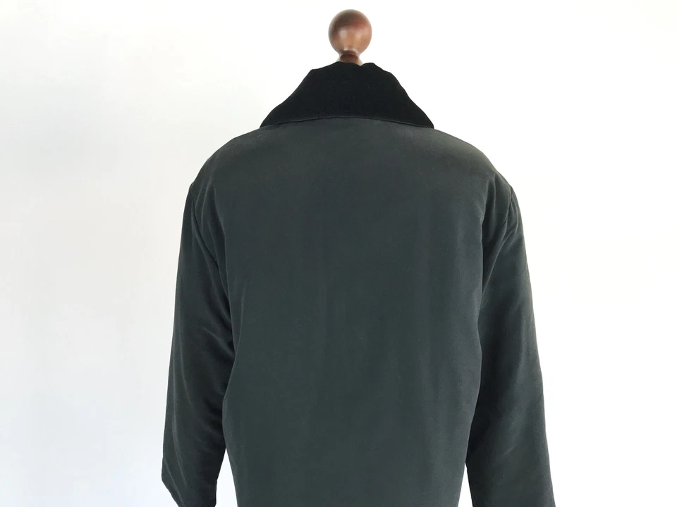 Женская BALLY роскошь изолированный бархатистый на пуговицах куртка размер S-M 36 - Изображение 3 из 4