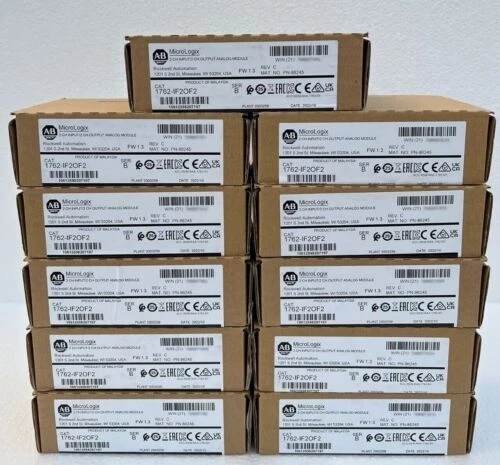 Allen Bradley Original 1762-IF2OF2 /A Rev C MicroLogix 1200Analog I/O PLC Module - Picture 3 of 9