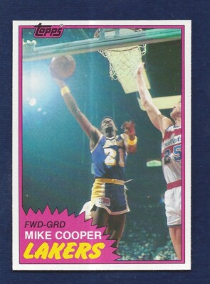 CENTERED RAZOR SHARP 1981 TOPPS BASKETBALL #77 MIKE COOPER 1ST SOLO .99 SH E308