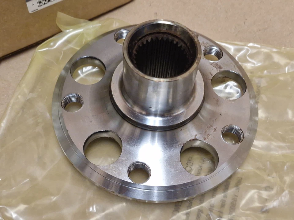 Ступица переднего колеса Nissan Infinity Q30 QX30 2017-2020 402045DA0A подлинная НОВАЯ - Изображение 3 из 4