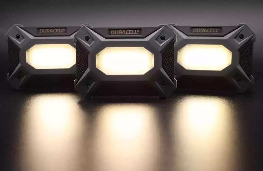 NEW Duracell LED Battery Operated Work Lights Set of 3 600 Lumens