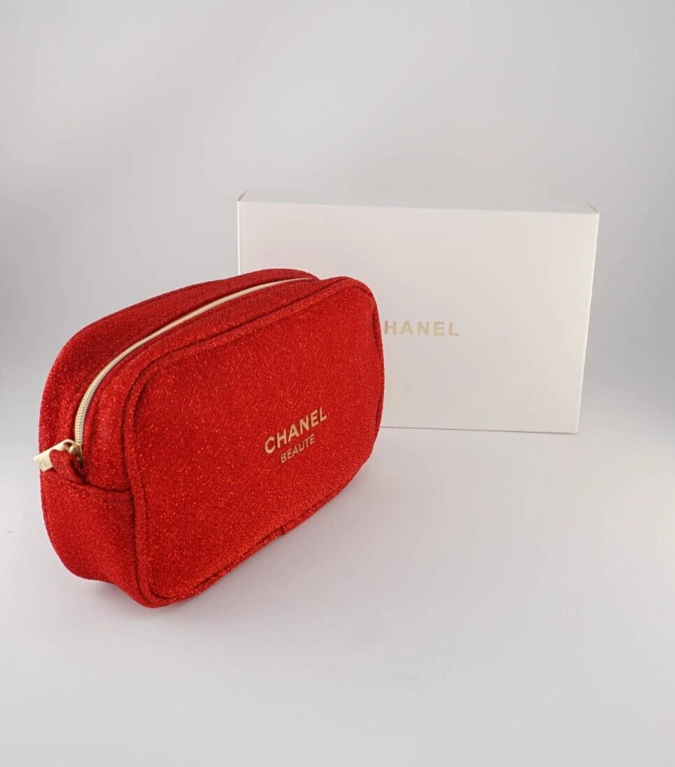 Chanel red online pouch