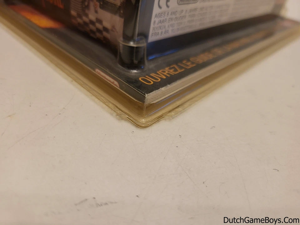 Super Nintendo / SNes - Secret Of Evermore  - New on Blister with Guide - Image 4 of 4