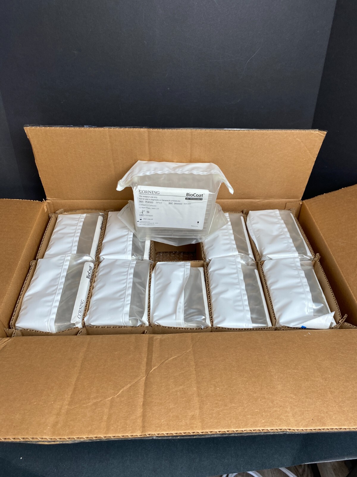 Corning Microplate 12 Well BioCoat with Lid TC Treated PS 50 Plates