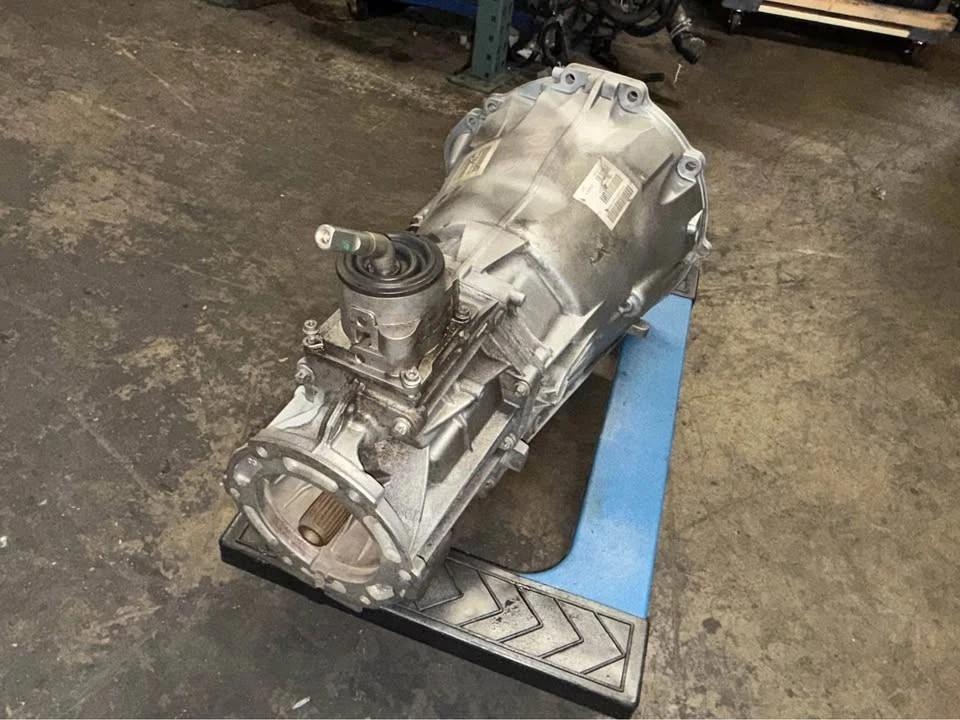 Jeep Wrangler 2007 2008 2009 2010 transmisión manual 4x4 3,8 L 52104740AA 50 k millas Foto 2 de 4