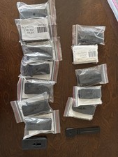 Lot clips VIEVU LE4 Body Cam P/N 259 et 29 + support MOLLE - OEM Neuf