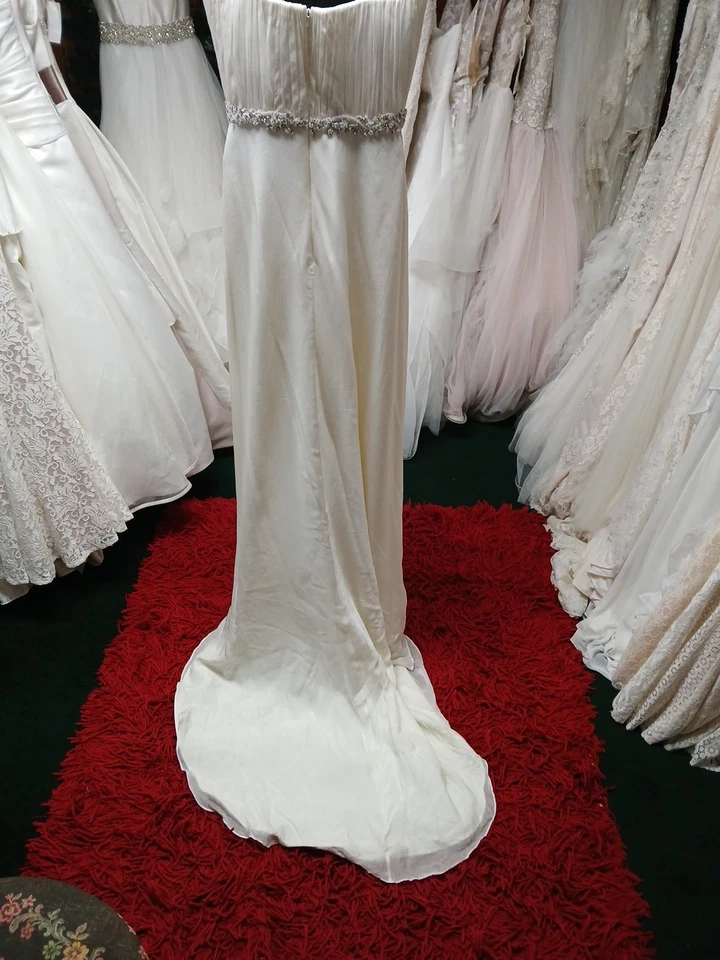 Vestido de novia Winnie Couture marfil seda talla 10 Foto 3 de 4