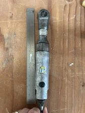 BLUE POINT TOOLS AT713 3/8” Drive Ratchet Wrench (1)