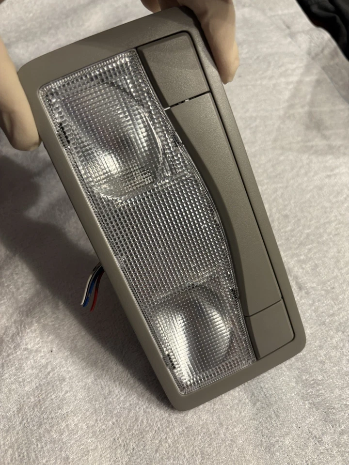 2005-2012 Toyota Avalon Overhead Dome Map Light Reading Lamp Console OEM - Image 2 of 4