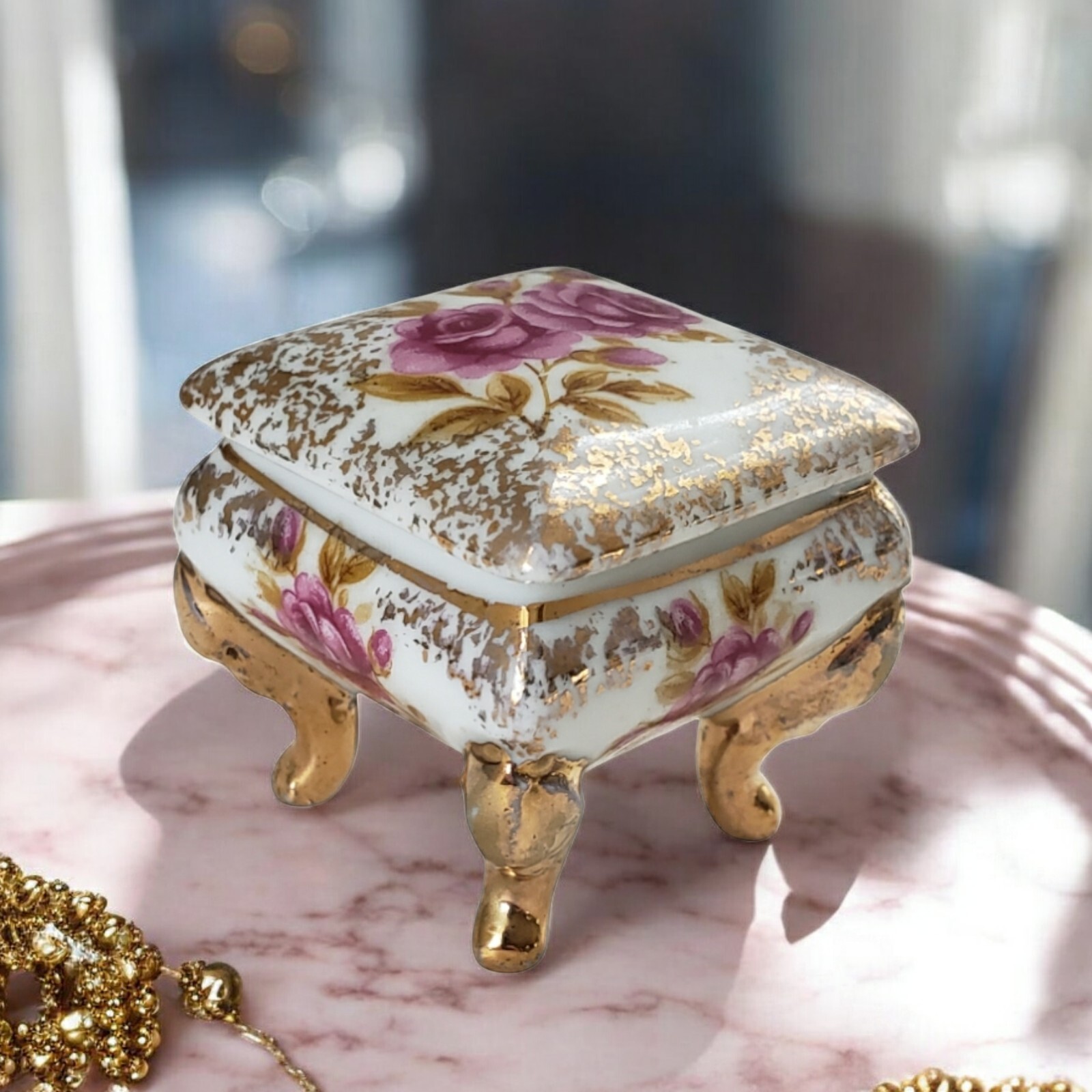 Vintage Small 1½" Porcelain Footed Trinket Box Pink Roses & Gold Enamel ...