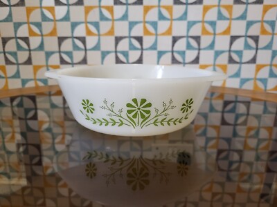 Vintage Glasbake USA Pyrex weiß grün Blumen Schüssel Schale