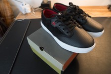 GLOBE Sneakers / Model MOTLEY-KIDS / Leather/Suede / BLACK/RED/WHITE / Size US6