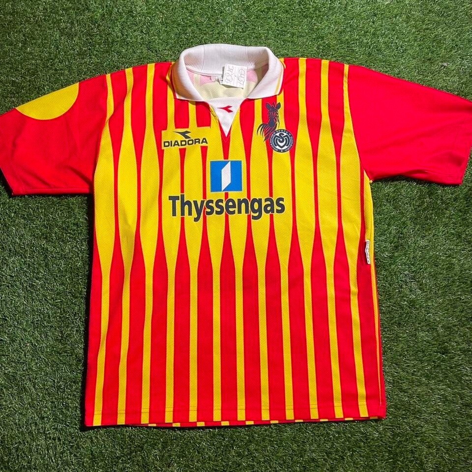 Vintage diadora 1999-2000 Thyssengas away football shirt red and