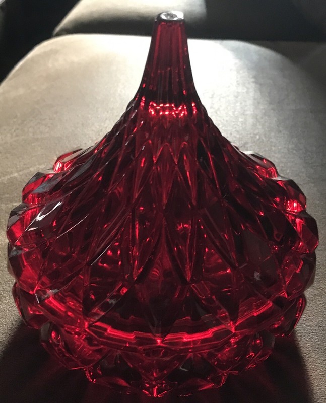 Hershey's Kisses Licensed Covered Candy Dish Ruby Crystal Kiss Valentines Red