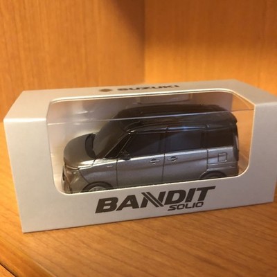 Suzuki Solio Bandit Pullback Car for Mini Car Premium Siler Metallic x Black