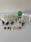 VINTAGE MARX ROY RODGERS RODEO DOUBLE R BAR RANCH FIGURES DALE  EVANS HORSES