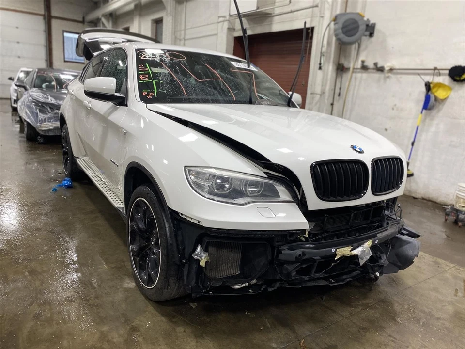 PLASTIC ENGINE COVER BMW X6 2013 13 1397890 Foto 4 de 4