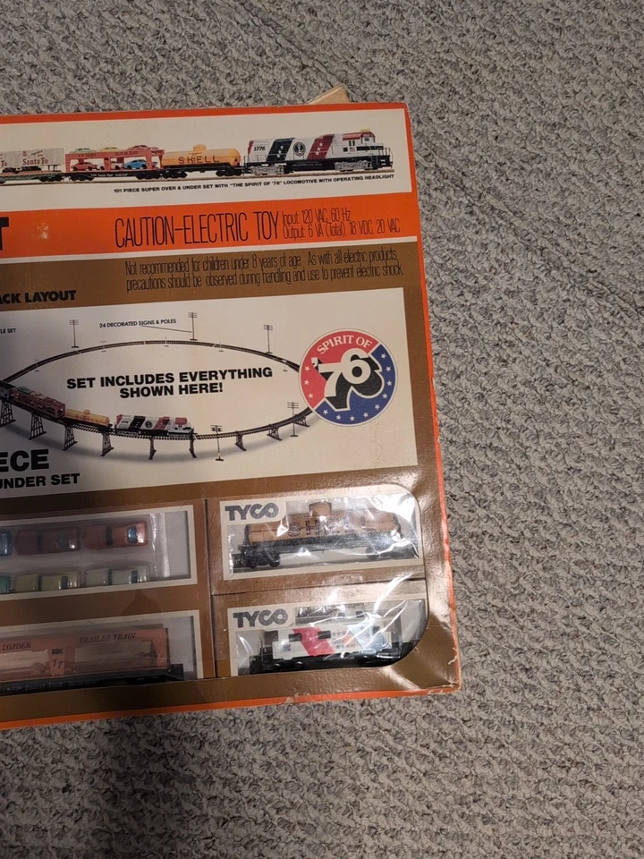 JUEGO DE TREN HO VINTAGE TYCO SPIRIT OF 76 OVER & UNDER 101 PIEZAS #7330 Foto 4 de 4