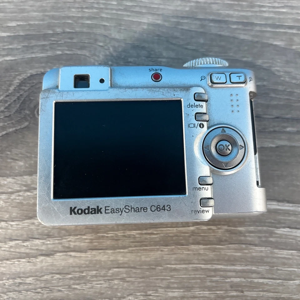 Kodak EasyShare C643 6.1MP Compact Digital Camera Point & Shoot TESTED/WORKS - Image 3 of 4