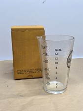 Vintage Kodak 16 oz Chemical Graduate Measuring Glass Photography Beaker Cup