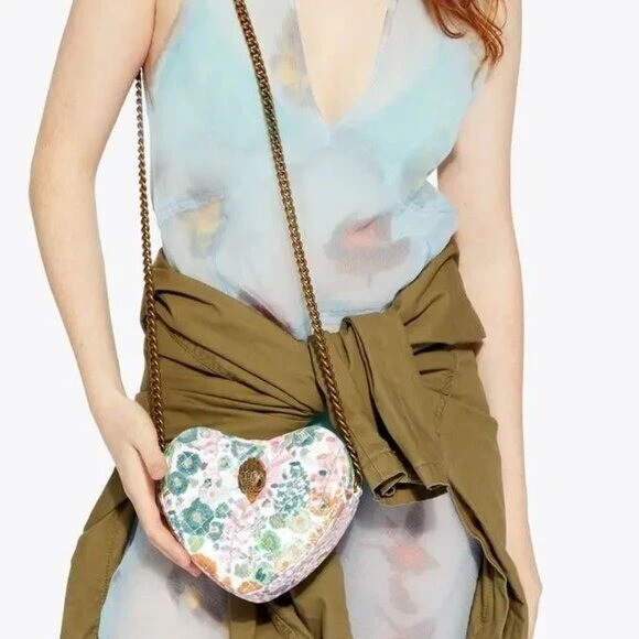 BOLSO CORAZÓN KURT GEIGER FLORAL ALTA COSTURA raro edición limitada Foto 2 de 4