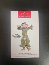 2023 Hallmark Ornament Snow White And The Seven Dwarfs Dancing Duo NIB